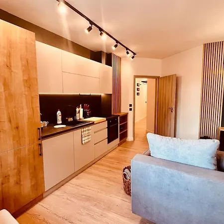 Design Lux 2 Bedroom Banszko