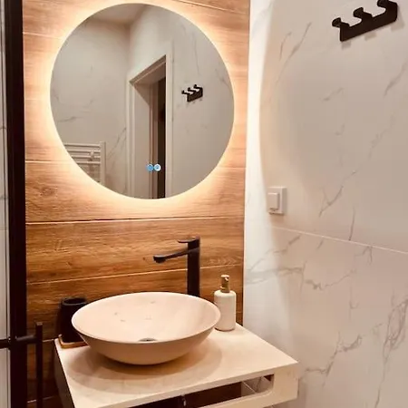 Design Lux 2 Bedroom